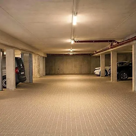 Hotel Am Hirschgarten 3*