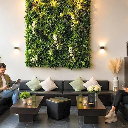 Am Hirschgarten Hotel 3*